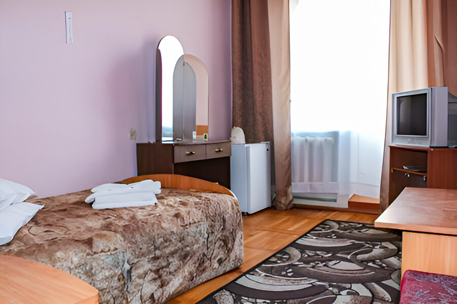 Номер 1 местный 1 комнатный 2 категории (1 тип) в санатории Целебный ключ в Ессентуках - фотография