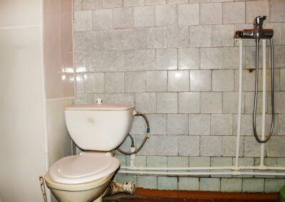 Номер 2 местный 1 комнатный 3 категории (1 тип) в санатории Целебный ключ в Ессентуках - фотография