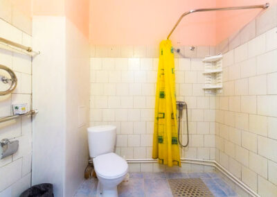 Номер 2 местный 1 комнатный 3 категории (2 тип) в санатории Целебный ключ в Ессентуках - фотография