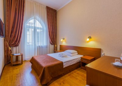 Номер 1 местный 1 комнатный 1 категории новый в санатории Целебный ключ город Ессентуки - фотография