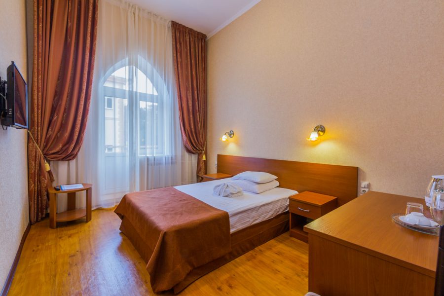 Номер 1 местный 1 комнатный 1 категории новый в санатории Целебный ключ город Ессентуки - фотография