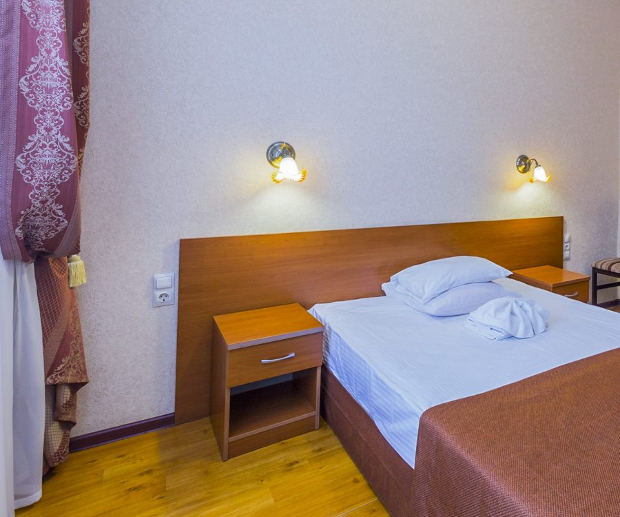 Номер 1 местный 1 комнатный 1 категории в санатории Целебный ключ город Ессентуки - фотография