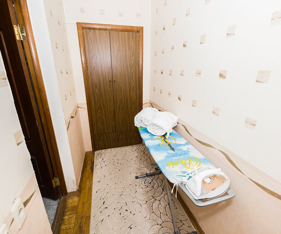 Номер Люкс 2 местный 2 комнатный в санатории Целебный ключ город Ессентуки - фотография