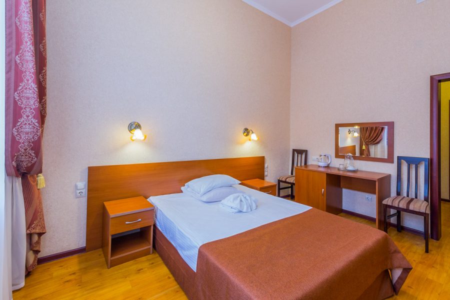 Номер 1 местный 1 комнатный 1 категории новый в санатории Целебный ключ город Ессентуки - фотография