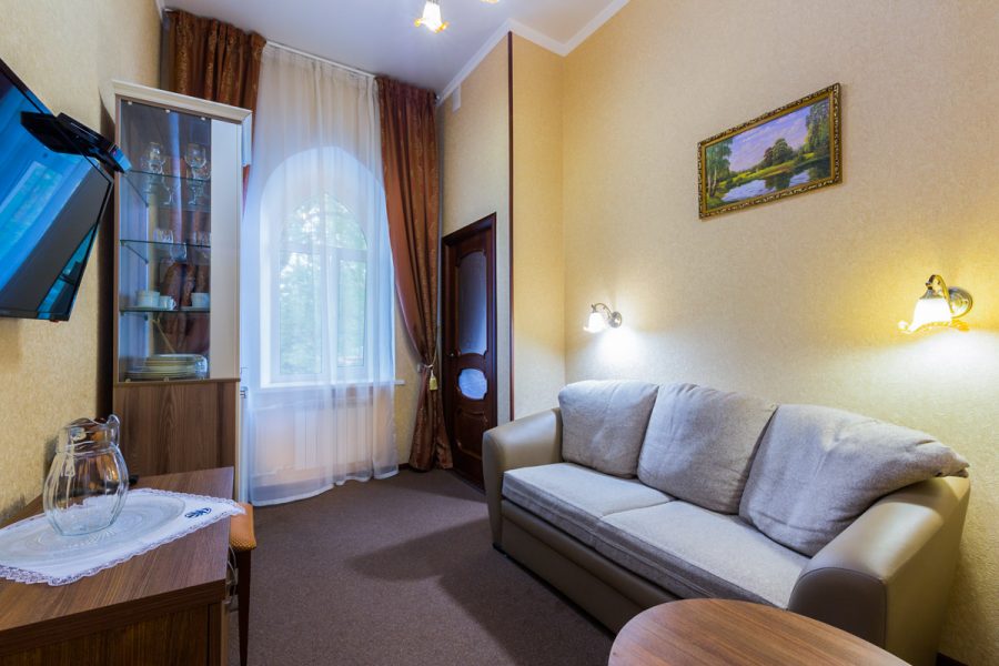 Номер Люкс 2 местный 2 комнатный новый в санатории Целебный ключ город Ессентуки - фотография