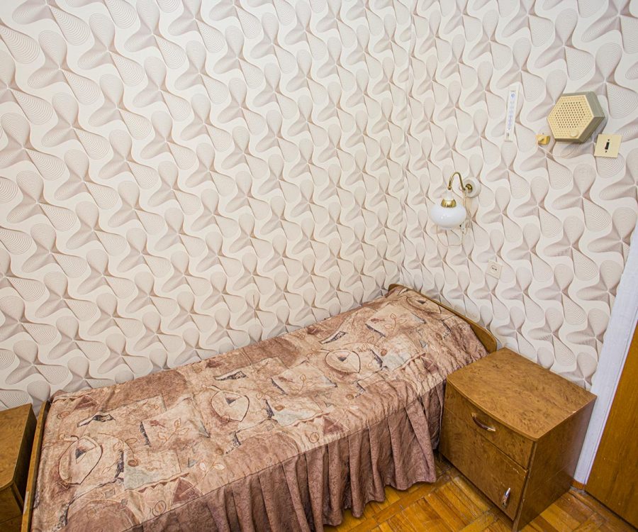 Номер 2 местный 1 комнатный 2 категории в санатории Целебный ключ город Ессентуки - фотография