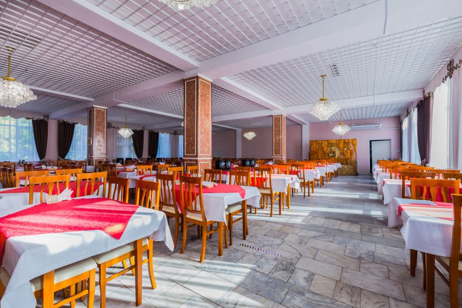 Обеденный зал в санатории Целебный Ключ город Ессентуки - фотография