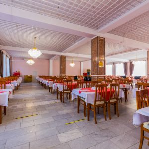 Обеденный зал в санатории Целебный Ключ город Ессентуки - фотография